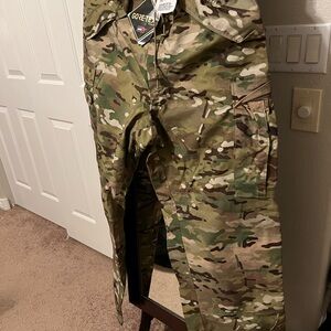 US Air Force ABU Gore-Tex Trousers (Medium Long) - 2 Available for purchase.